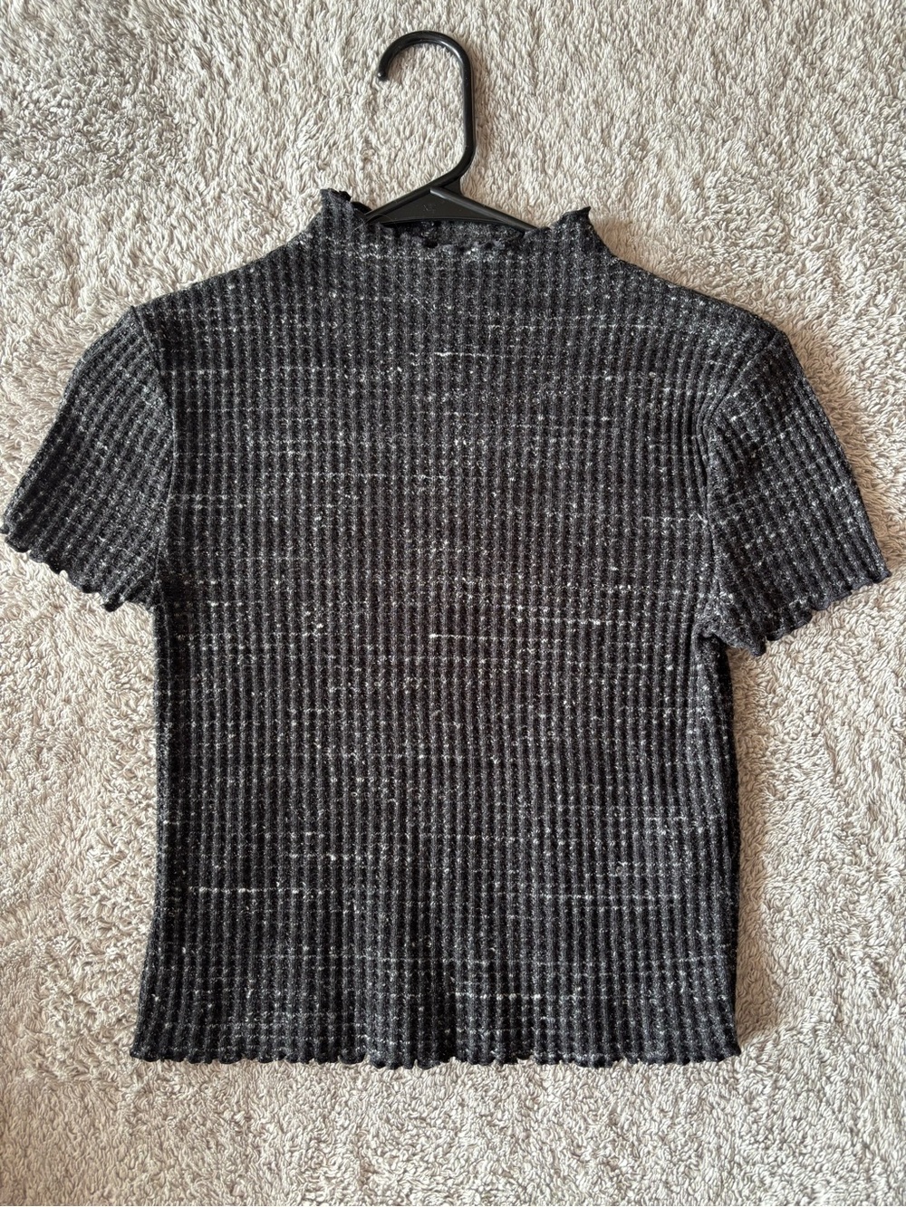 Forever 21 Charcoal Short Sleeve Ribbed Mock Neck Top